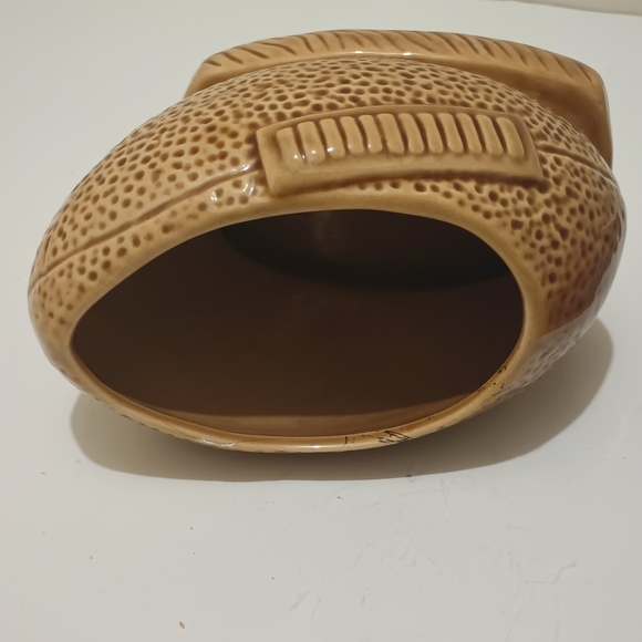 Vintage Giftwares Co.Nancy Pew Ceramic Football Planter Snack Bowel Taiwan Japan - Picture 11 of 12